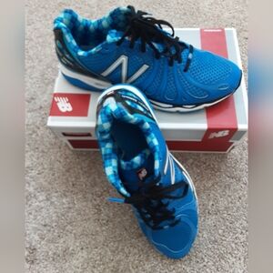 New Balance 890v3 running shoes  /  Men  /  Size 12  /  New in box 